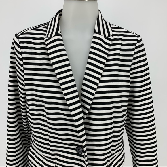 Covington Black+White Striped Blazer - Picture 2 of 7
